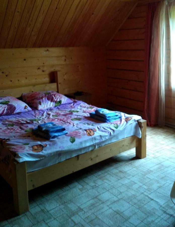 Садиба Гуцульський Двір Ворохта Экстерьер фото